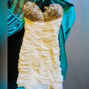 Beautiful white & gold homecoming/prom gown!